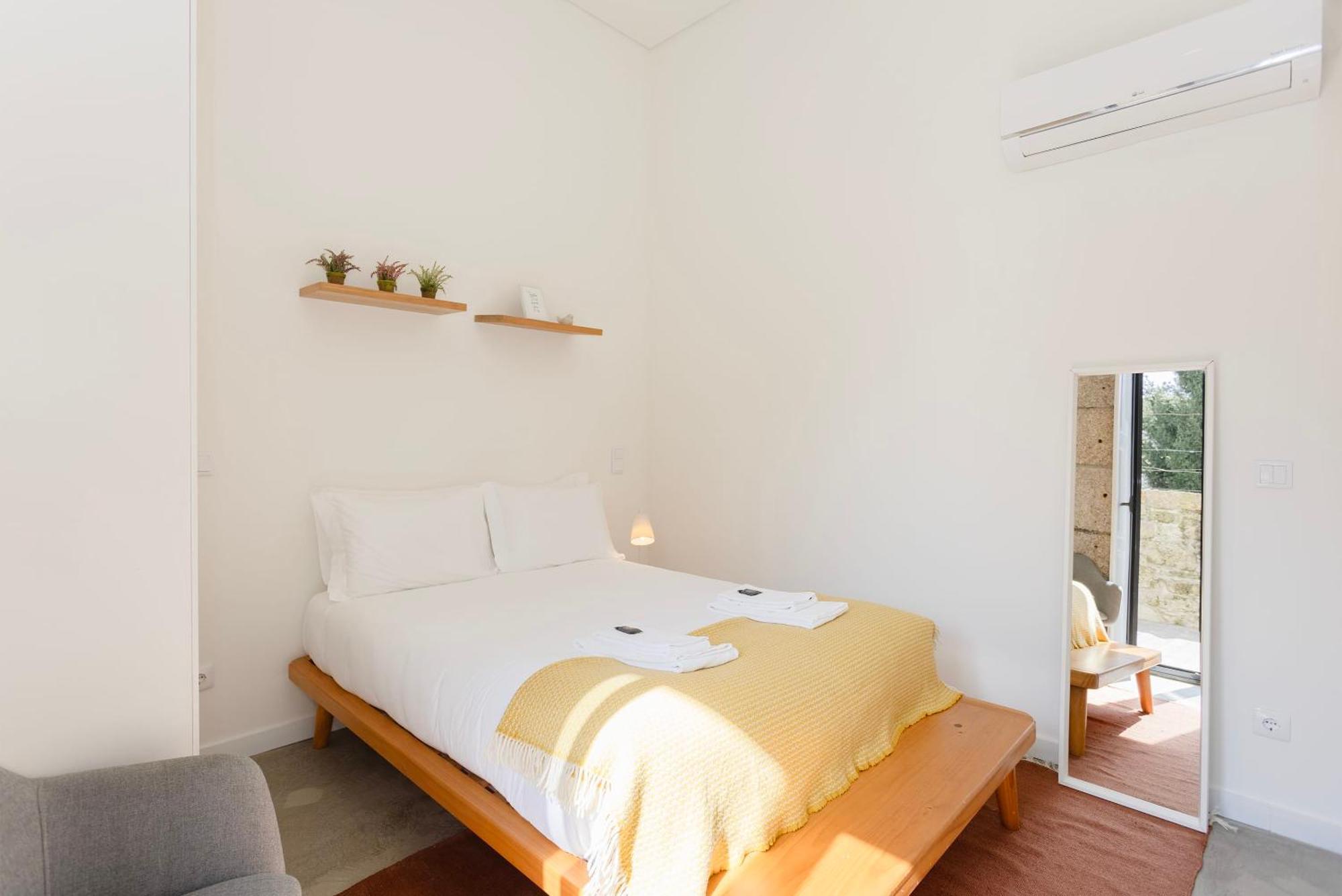 Liiiving In Porto - Terrace & Sunny Apartment Экстерьер фото
