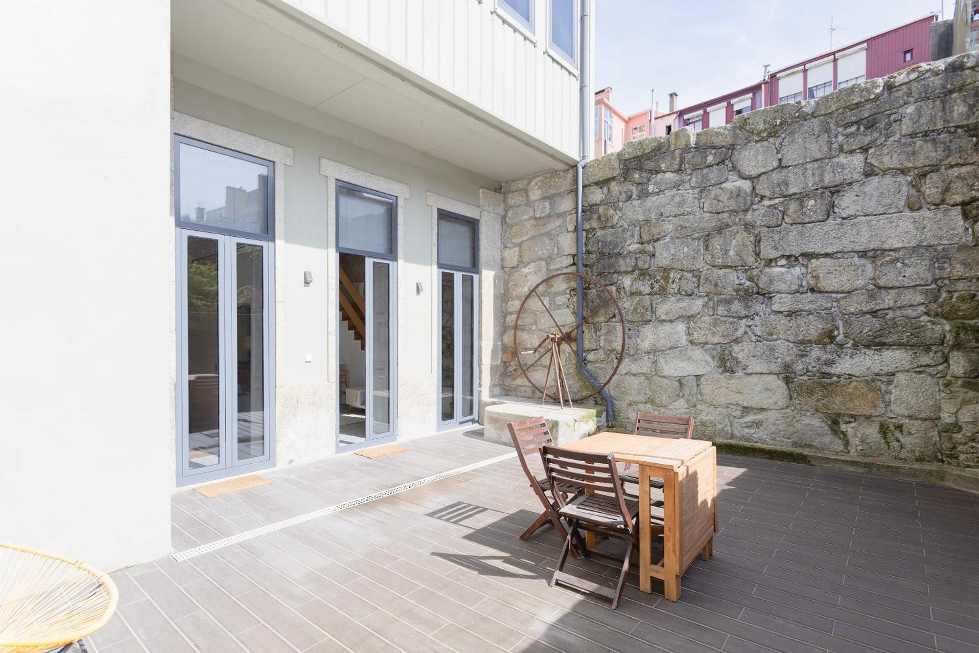 Liiiving In Porto - Terrace & Sunny Apartment Экстерьер фото